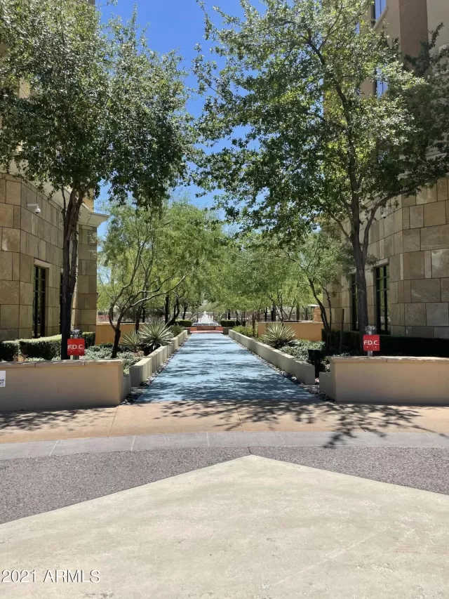 MLS: 6240940 Condo For Sale