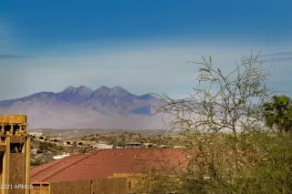 Photo #1: 6240944 Listing 