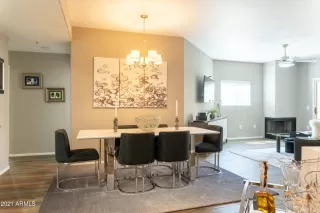 Photo #2: 6241104 Listing 