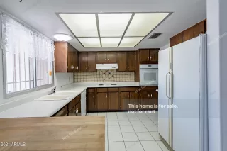 Photo #3: 6241196 Listing
