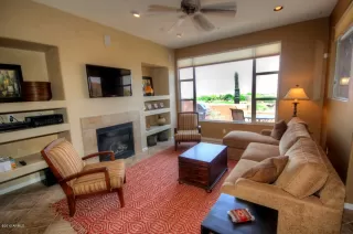 Photo #4: 6241417 Listing