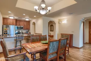 Photo #5: 6241534 Listing 