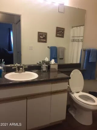 Photo #4: 6241668 Listing