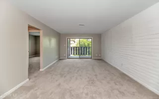Photo #2: 6241765 Listing 