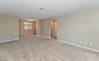 Photo #5: 6241765 Listing 