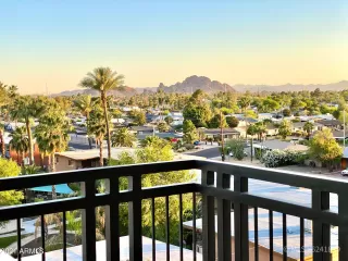 Photo #2: 6241849 Listing