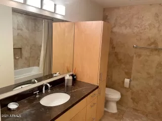 Photo #6: 6241926 Listing