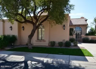 Photo #2: 6242162 Listing