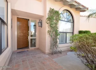 Photo #5: 6242162 Listing