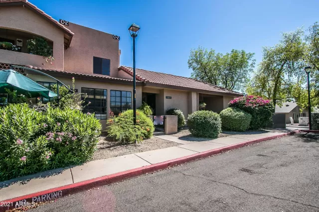 MLS: 6242247 Condo For Sale