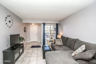 Photo #4: 6242247 Listing 