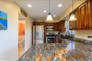 Photo #1: 6242584 Listing