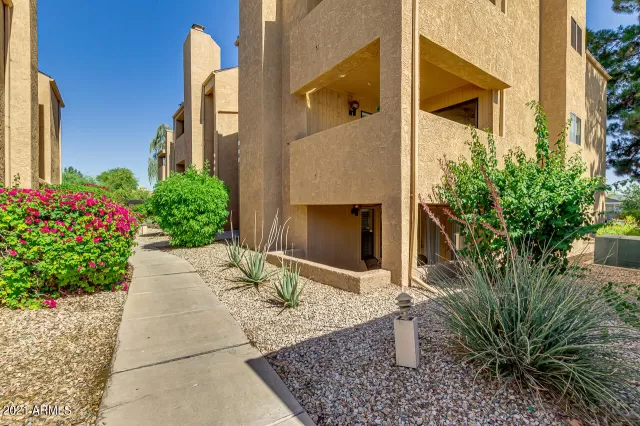 MLS: 6242647 Condo For Sale