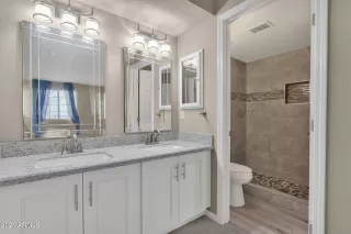 Photo #4: 6242708 Listing 