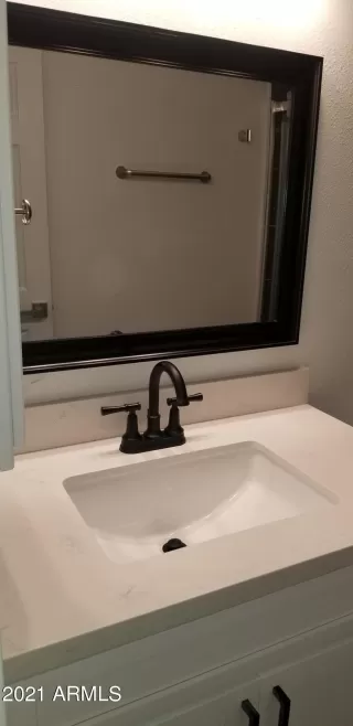 Photo #4: 6242709 Listing