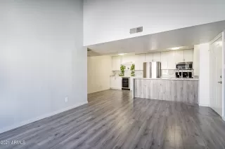 Photo #4: 6243023 Listing