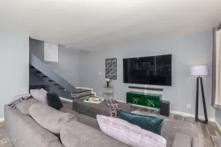 Photo #3: 6243104 Listing