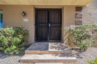 Photo #2: 6243196 Listing