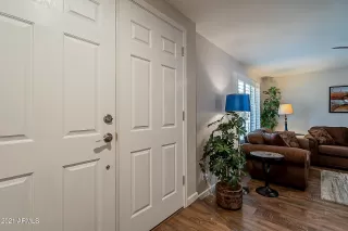 Photo #3: 6243196 Listing