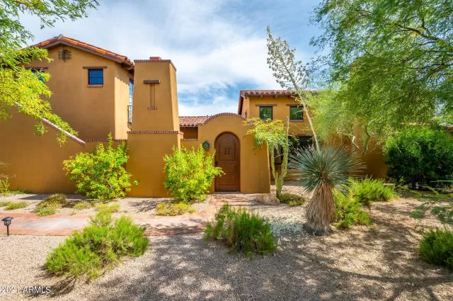 MLS: 6243483 Condo For Sale