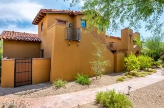 Photo #2: 6243483 Listing