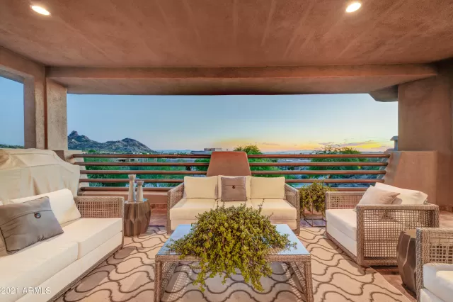 MLS: 6243805 Condo For Sale