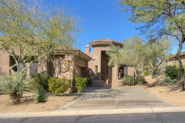 MLS: 6243838 Condo For Sale
