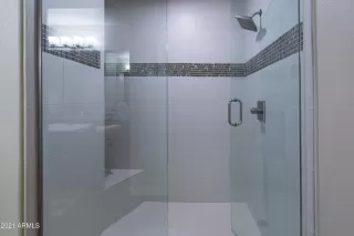 Photo #6: 6243891 Listing