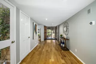 Photo #3: 6243895 Listing 