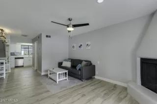 Photo #3: 6244218 Listing