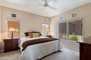 Photo #6: 6244469 Listing