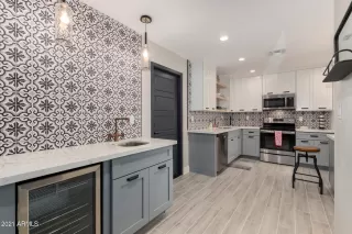 Photo #6: 6244576 Listing 
