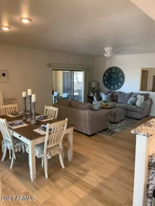 Photo #2: 6244593 Listing 