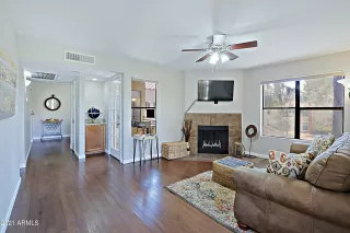 Photo #1: 6244828 Listing