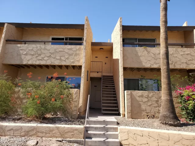 MLS: 6244833 Condo For Sale