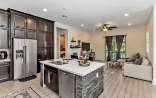 Photo #2: 6244924 Listing