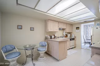 Photo #5: 6245007 Listing