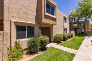 Photo #1: 6245047 Listing