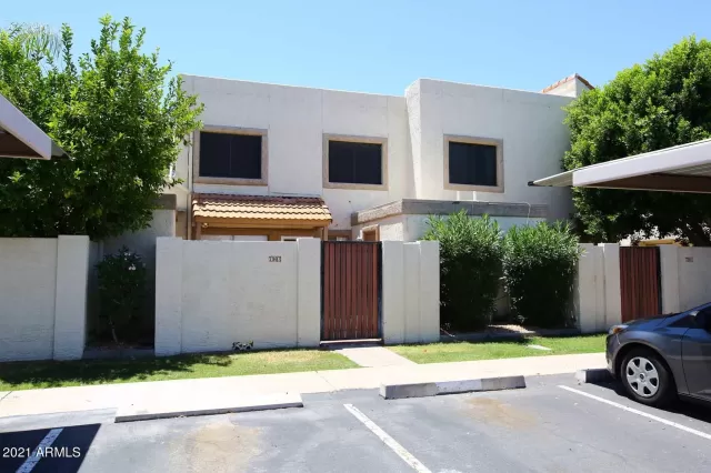 MLS: 6245368 Condo For Sale