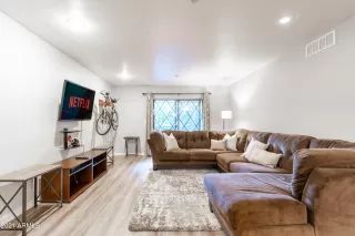 Photo #1: 6245395 Listing 