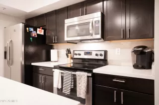 Photo #5: 6245395 Listing 