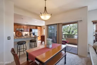 Photo #4: 6245474 Listing