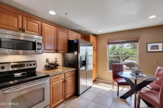 Photo #5: 6245474 Listing