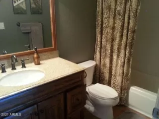 Photo #4: 6245696 Listing