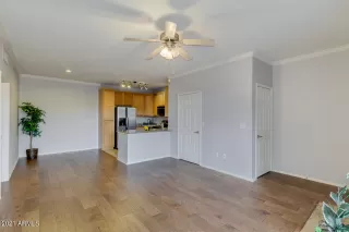 Photo #4: 6245865 Listing