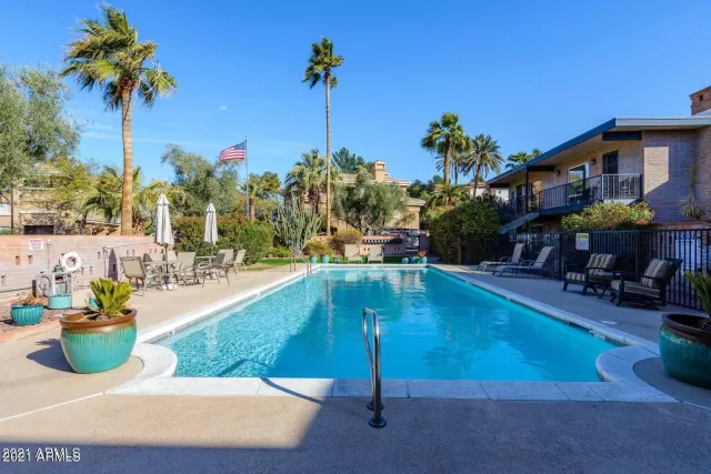 MLS: 6245948 Condo For Sale