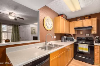 Photo #6: 6245973 Listing 