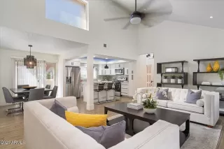 Photo #4: 6246182 Listing 