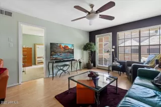 Photo #5: 6246295 Listing 