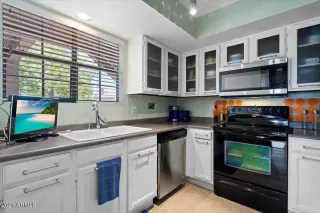 Photo #6: 6246295 Listing 